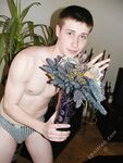 Vasili - 19nitten, 19zone - Latino