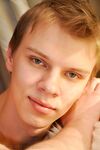 Venia - 19nitten, 19zone - Latino