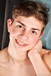 William 1 - 19nitten, 19zone - Latino