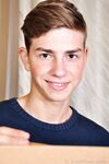 William 2 - 19nitten, 19zone - Latino