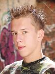 Willy - 19nitten, 19zone - Latino