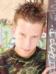 Willy - 19nitten, 19zone - Latino