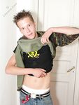 Willy - 19nitten, 19zone - Latino