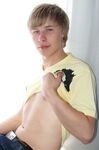 Yulian 2 - 19nitten, 19zone - Masturbation