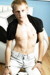 Yuliy 1 - 19nitten, 19zone - Masturbation