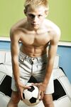Yuliy 1 - 19nitten, 19zone - Masturbation