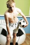 Yuliy 1 - 19nitten, 19zone - Masturbation