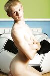 Yuliy 1 - 19nitten, 19zone - Masturbation