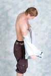 Alesha 46 - LiveThru - Twinks