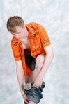 Artur 01 - LiveThru - Easter European