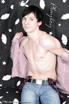 Ivan 18 - LiveThru - Twinks