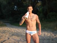 Ayo Cooper Danube - DiamondPicturesMen - Muscle