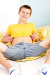 Eugene Small - TeenShaveStudio - Handjob