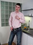 Chuck - TylersRoom - Twinks