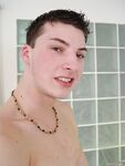 Chuck - TylersRoom - Twinks