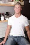 Martin 9 - TylersRoom - Twinks