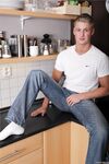 Martin 9 - TylersRoom - Twinks