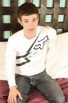 Ryan 2 - TylersRoom - Duets