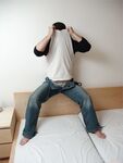 Vic - TylersRoom - Cumshot