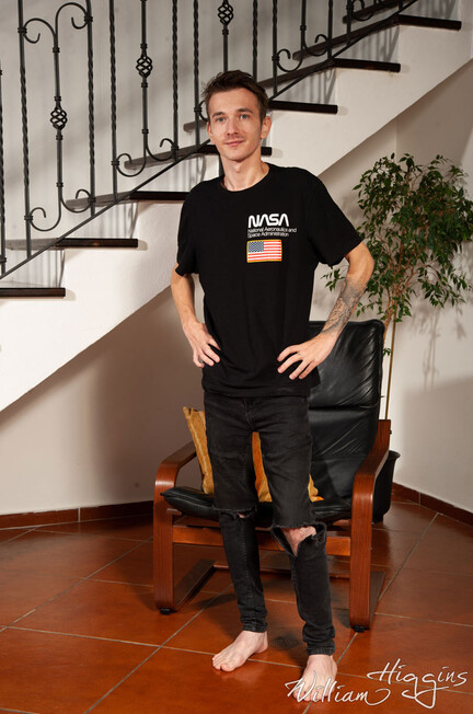 EROTIC SOLO (15.12.2022) - Matej Voldrich - WilliamHiggins, WH - Massage