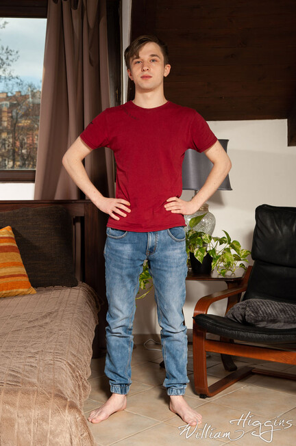 HELPING HAND (23.01) - Kuzma Kurylo - WilliamHiggins, WH - Solo