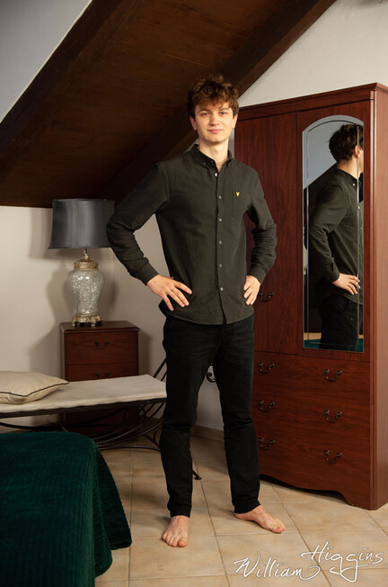 EROTIC SOLO (09.10) - Waldemar Adamek - WilliamHiggins, WH - WilliamHiggins