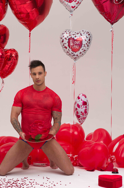 Ayo Cooper Valentin - DiamondPicturesMen - Cumshots