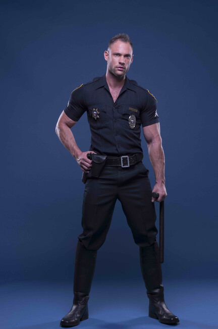 Denton Baxter Police - DiamondPicturesMen - Posing