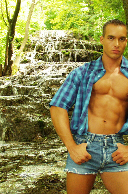 Roberto Giorgio Lumberj - DiamondPicturesMen - Cumshots