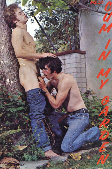 CUM IN MY GARDEN Photos