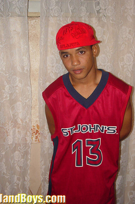 Ernesto A - IslandBoys - Oral