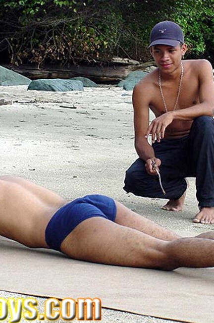 Marvin & Emir - IslandBoys - Cumshot