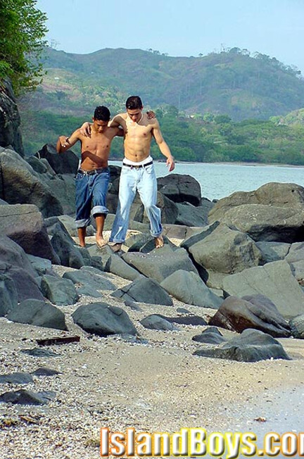 Octavio & Eric - IslandBoys - Twinks