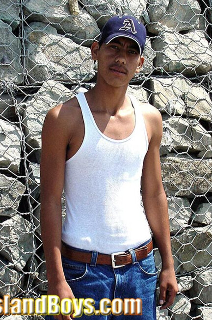 Rodolfo - IslandBoys - Masturbation