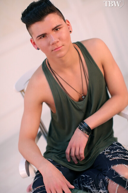 Gallery 530 Hogan - Teen-Boys-World, TBWStudio - Solo