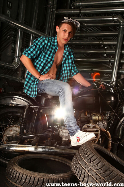 Gallery 606 David - Teen-Boys-World, TBWStudio - Teen-Boys-World