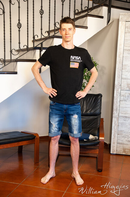Oleg Fildas - Erotic Solo - 17-08-2023 - WilliamHiggins - Massage