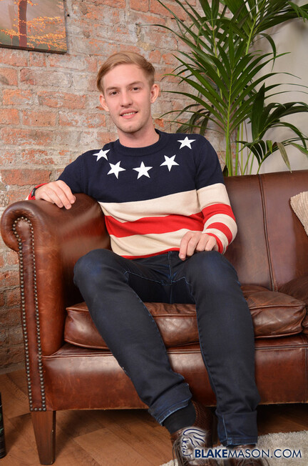 Bm1047 Jaxon Enjoys His Big Aussie Dick (Jaxon Radoc) - BlakeMason - Oral