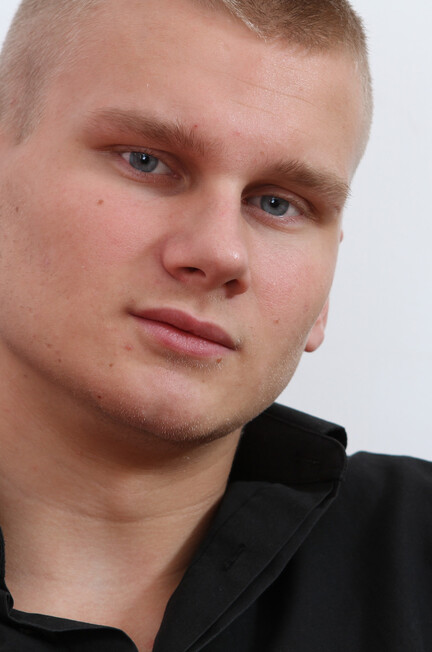 Bc11242 - Bareback Casting - Casting For Blasting - Denis Reed & Niklas Serdberg - Jan 23 2013 - BangBros, BigDaddy - Cumshots