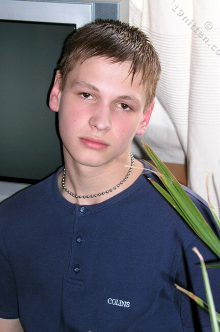 Bolik 1 - 19nitten, 19zone - Latino