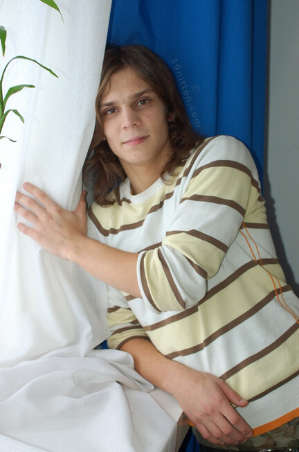 Gyorgy - 19nitten, 19zone - Latino
