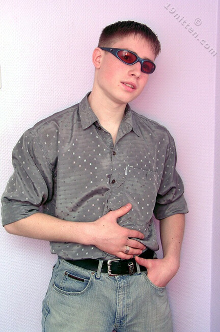 Joshua - 19nitten, 19zone - Latino