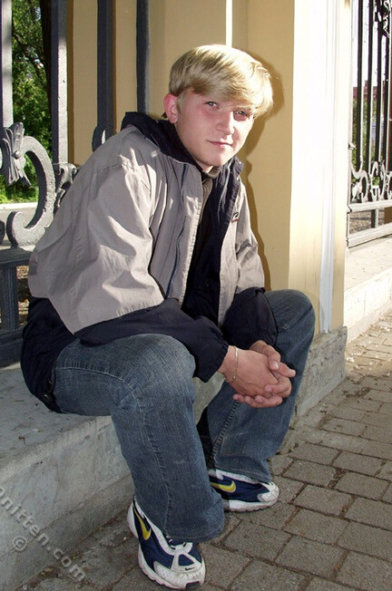 Jurasik - 19nitten, 19zone - Latino