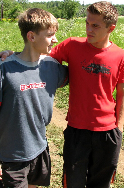 Kornil & Stasic - 19nitten, 19zone - Twinks
