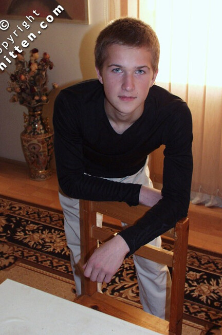 Kot - 19nitten, 19zone - Latino