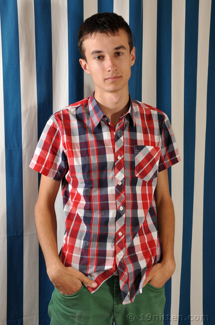 Levi - 19nitten, 19zone - Russian