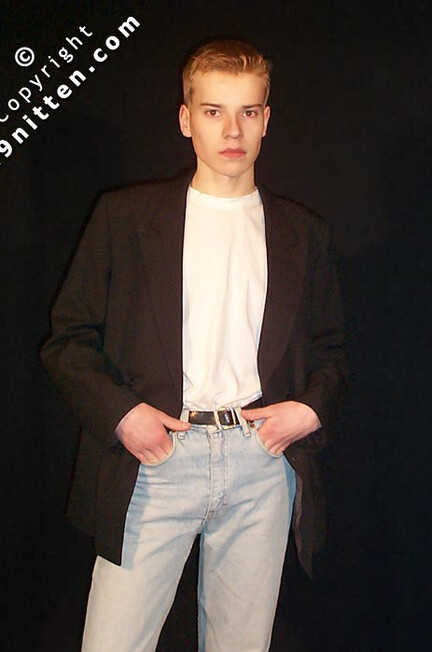 Ricky - 19nitten, 19zone - Russian