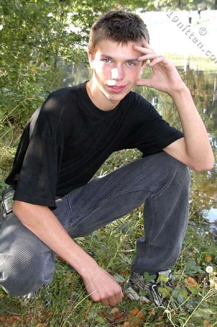Viktor H - 19nitten, 19zone - 19nitten