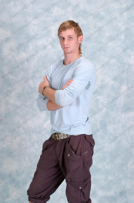 Alesha 46 - LiveThru - Twinks