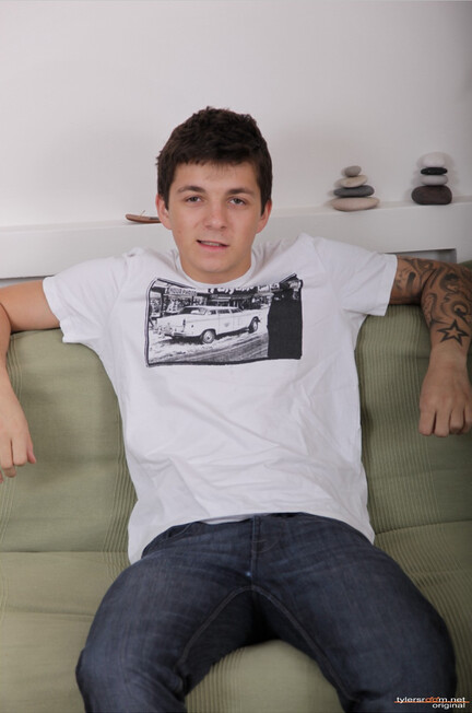 David 8 - TylersRoom - Twinks
